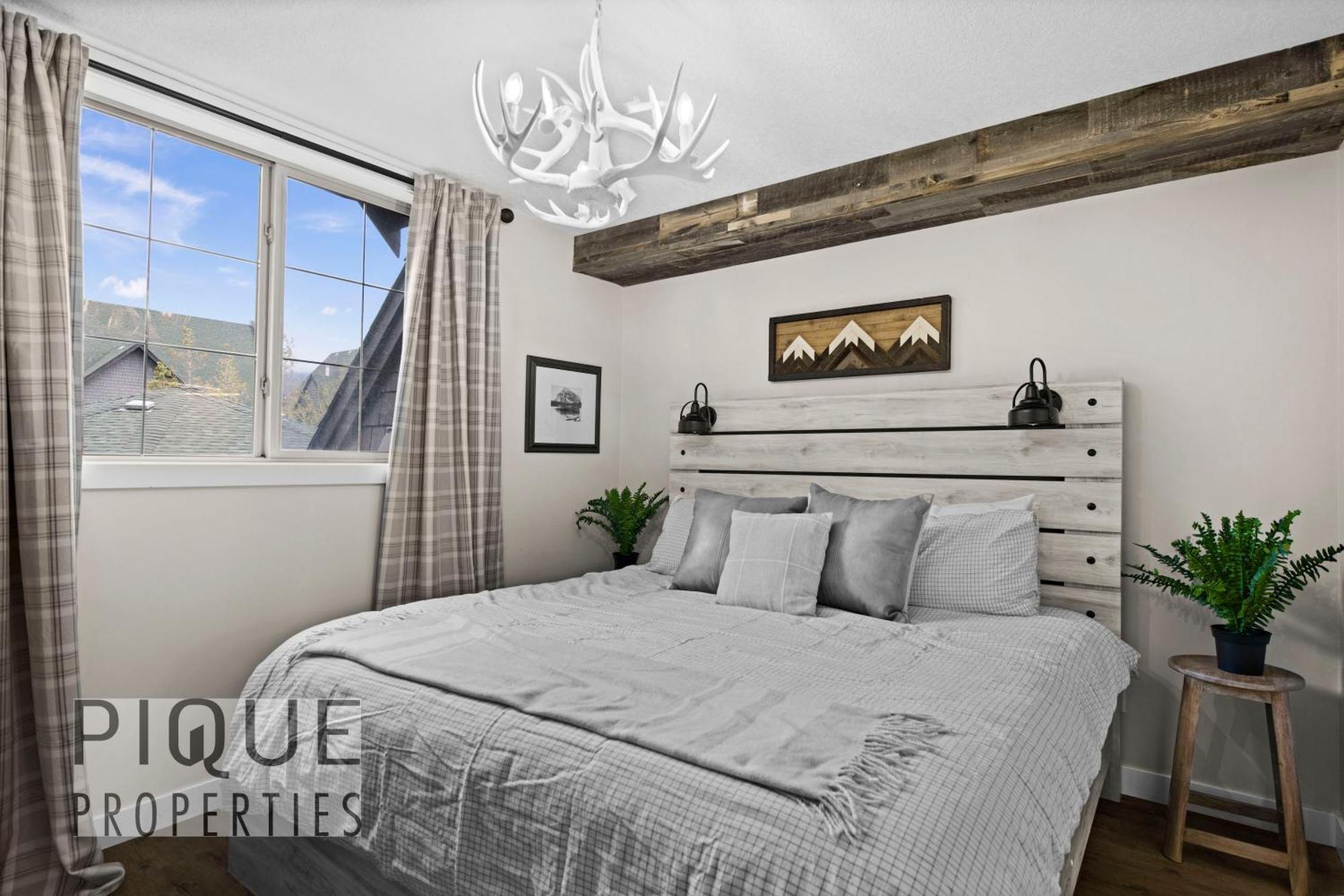 Mystic Mountain Chalet, Heated Outdoor Pool & Hot Tub, Free Parking, Fast Wifi! Canmore Kültér fotó