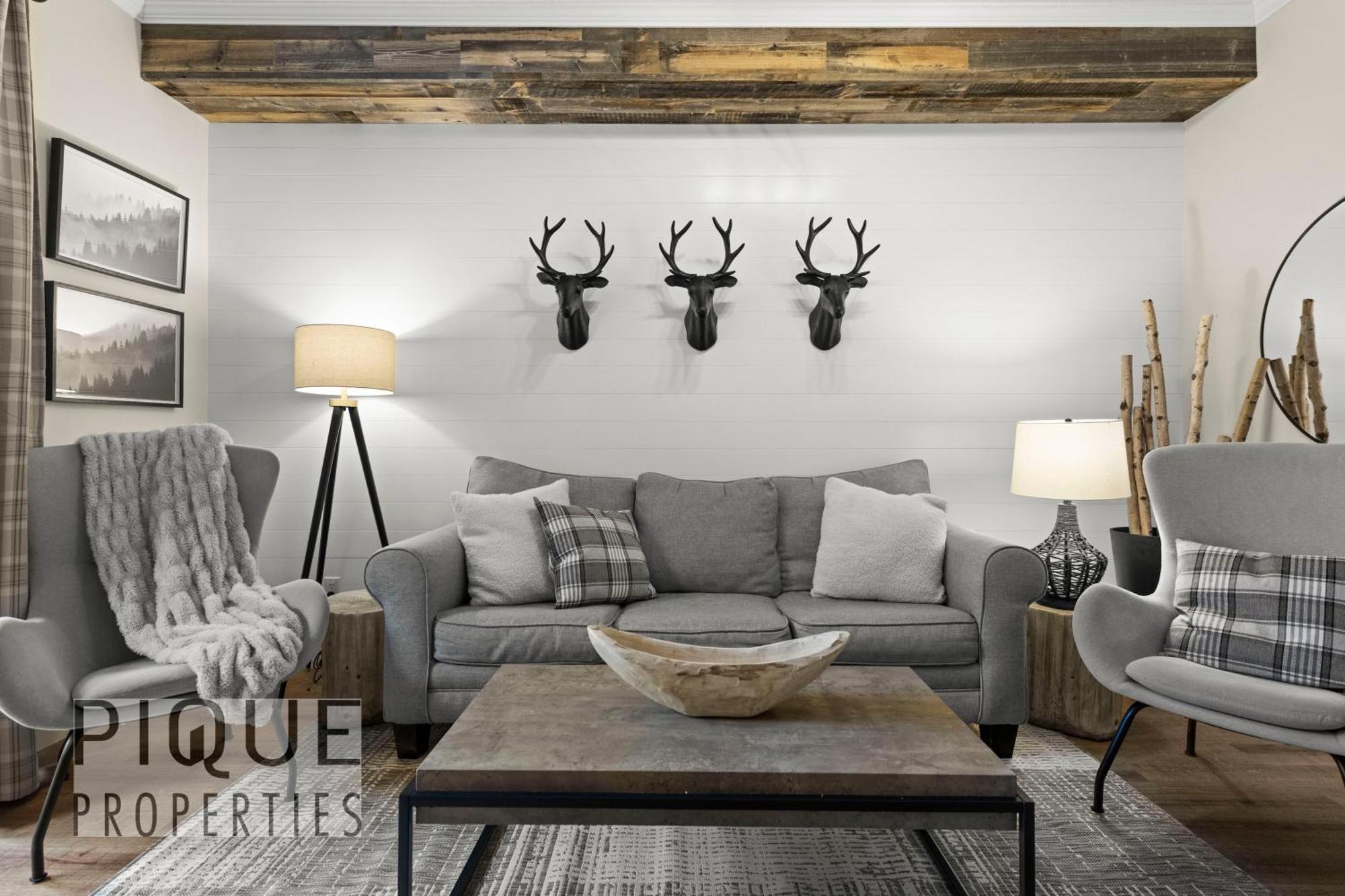 Mystic Mountain Chalet, Heated Outdoor Pool & Hot Tub, Free Parking, Fast Wifi! Canmore Kültér fotó